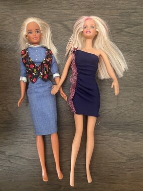 Vintage Barbies!